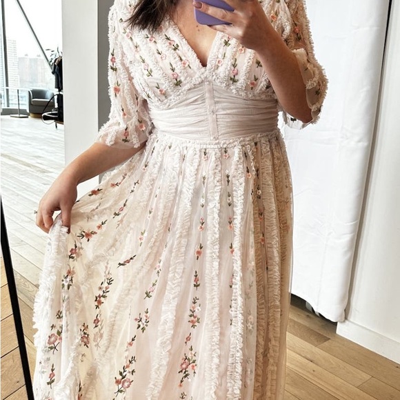 SOLD. Preowned $798 Mac Duggal Floral V Neck Ruffle Empire Waist Gown Blush 10 - Picture 7 of 10